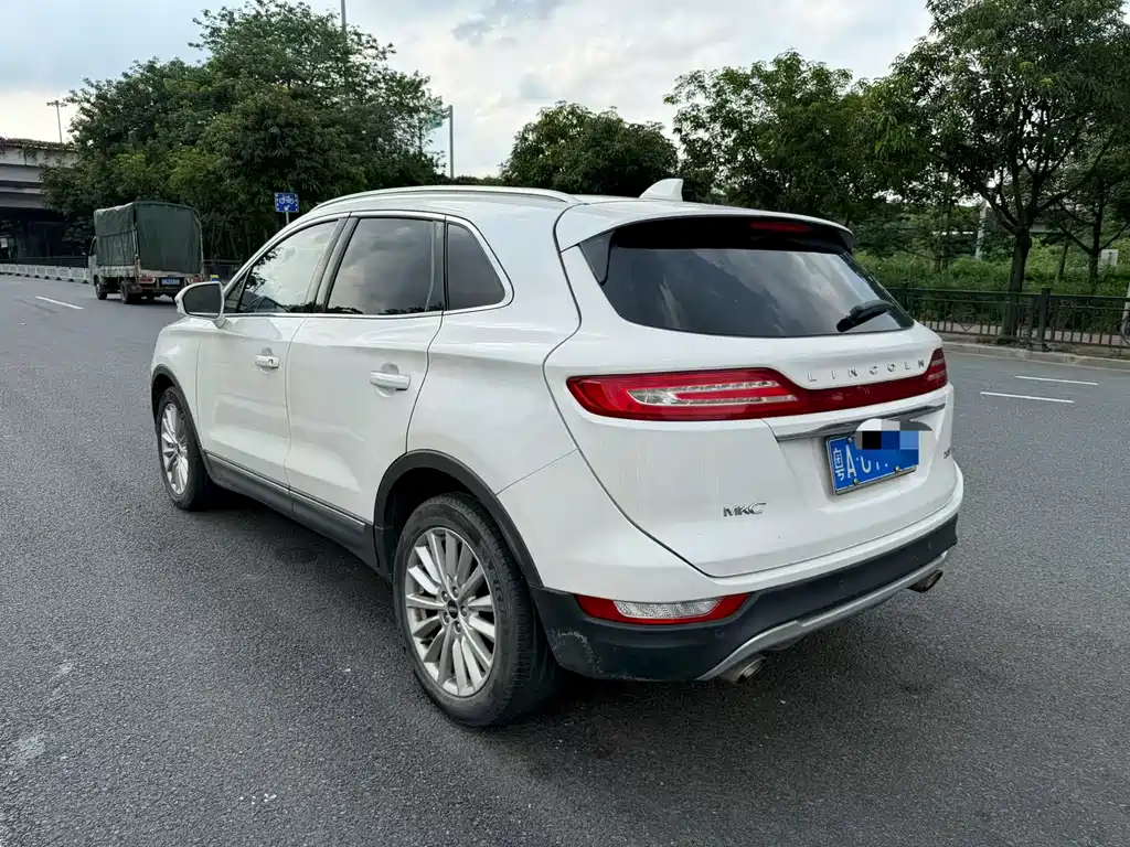 Lincoln MKC 2.0 T 2 WD Premium CN-V