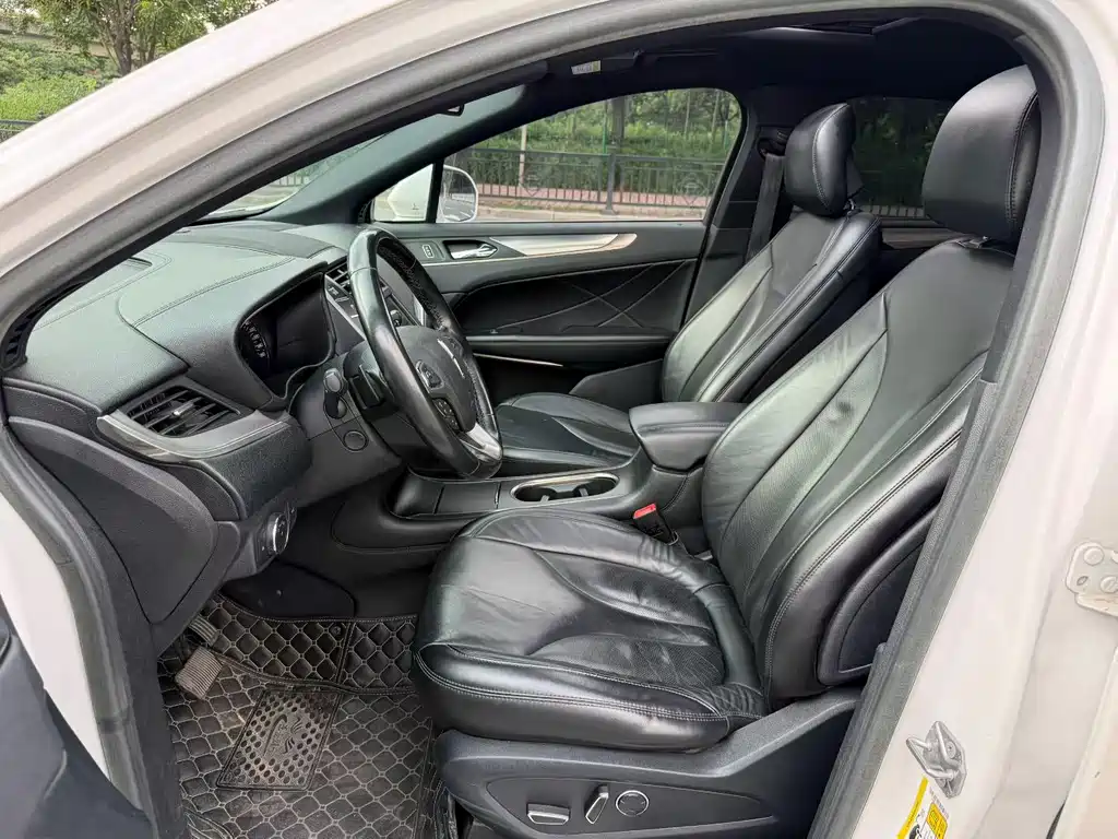 Lincoln MKC 2.0 T 2 WD Premium CN-V