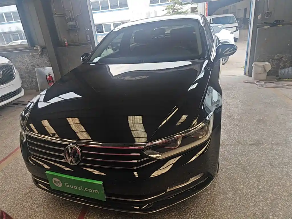 Magotan 330 TSI DSG Luxury CN-V
