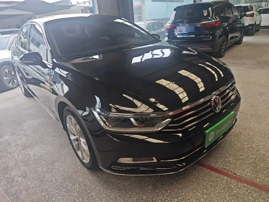 Magotan 330 TSI DSG Luxury CN-V