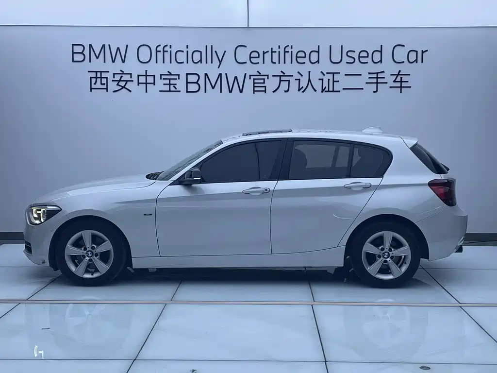 BMW 1 Series (Import) Facelift 118 i Sport