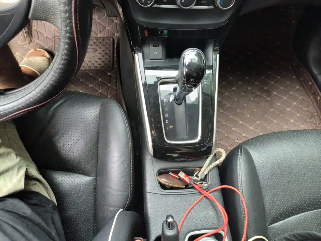Sylphy 1.6 XV CVT Connected Premium CN-VI