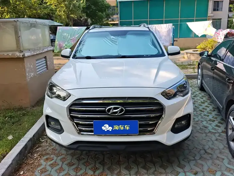 Hyundai ix35 2.0 L Auto 2 WD Brave · Smooth Enjoyment CN-V