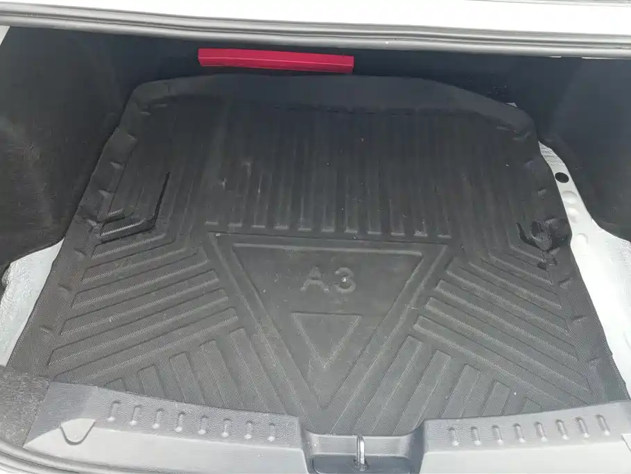 Besturn B50 奔腾B50 2016款 1.6 L 手动豪华型