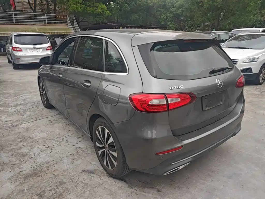 Mercedes-Benz B-Class B 180 Fashion