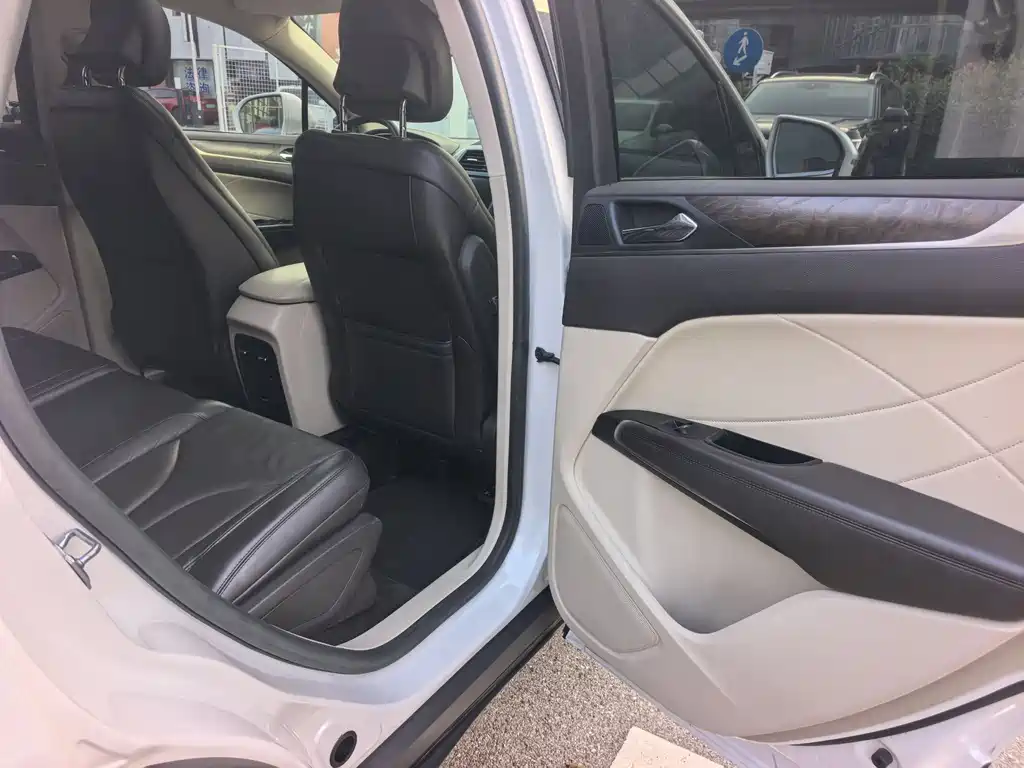 Lincoln MKC 2.0 T 2 WD Graceful