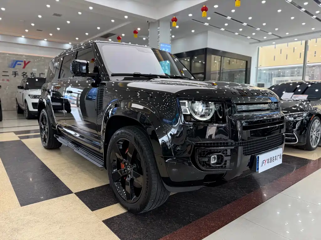 Land Rover Defender 110 3.0 T P400 X-DYNAMIC HSE