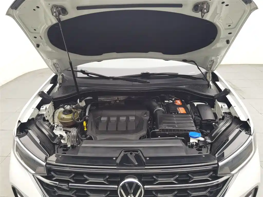 Tayron 380 TSI 4 WD R-Line Pro Smart