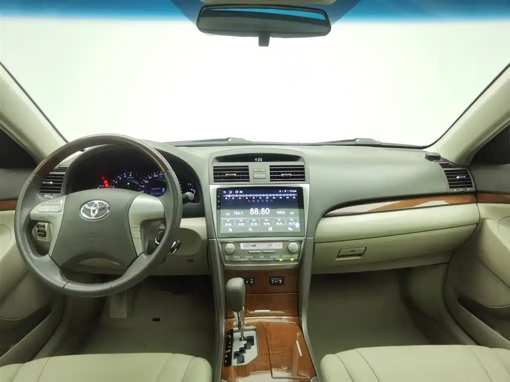 Camry 200 G Classic Luxury