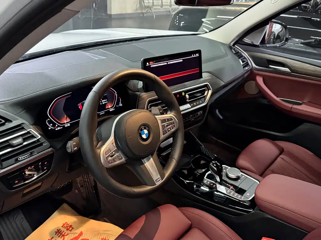 BMW X3 xDrive30 i Leading M Night Package