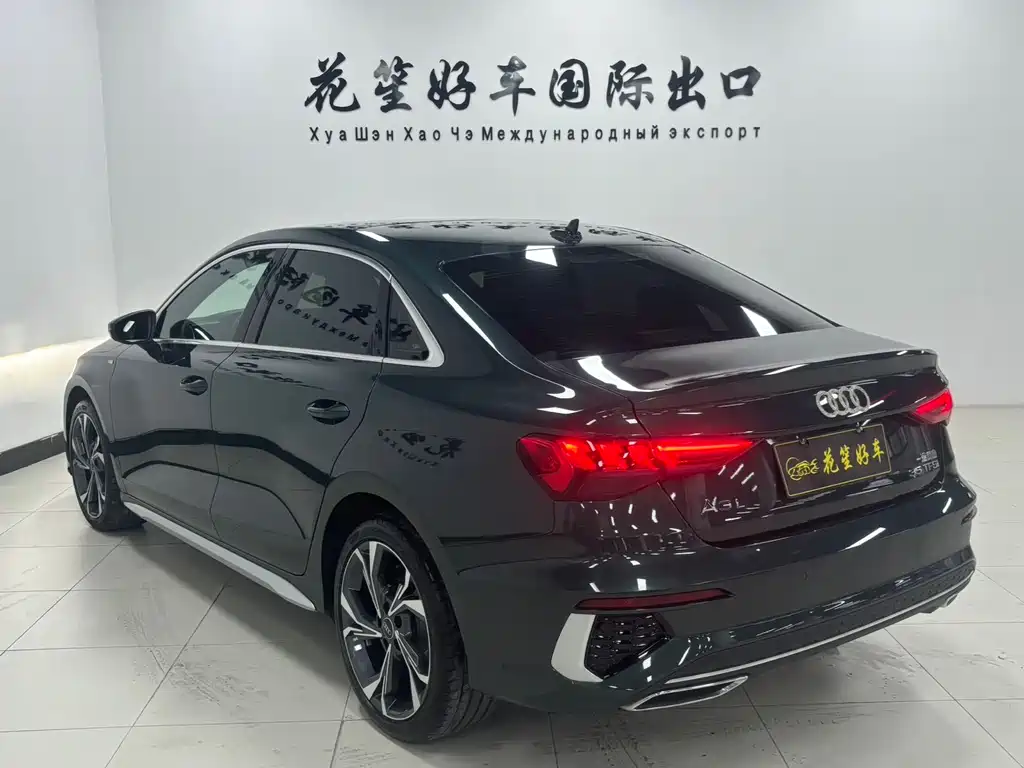 Audi A3 Sportback 35 TFSI Luxury Sport
