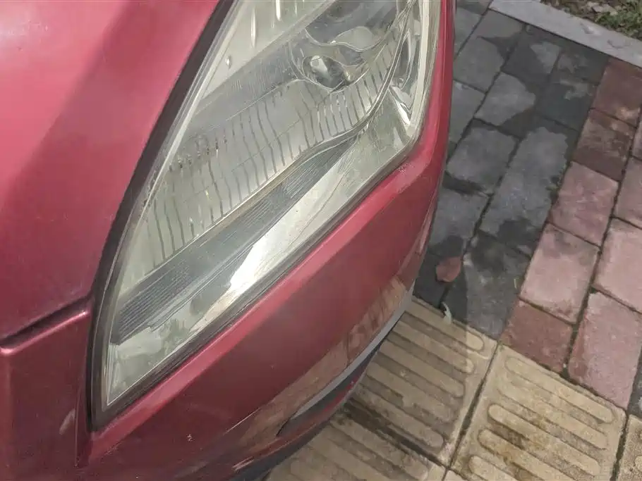 Changan CS35 1.6 L Auto Luxury CN-IV