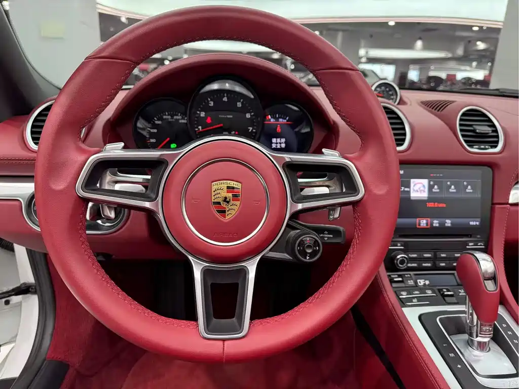 Porsche 718 Boxster 2.0 T