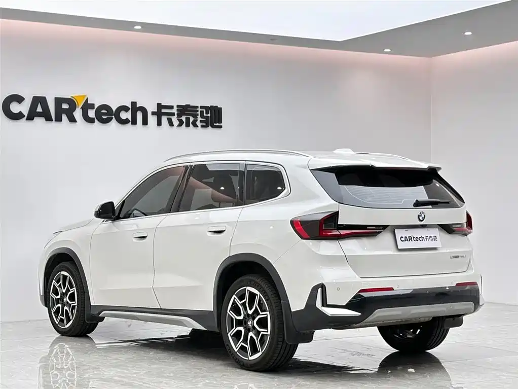 BMW X1 sDrive25 Li X Design Package
