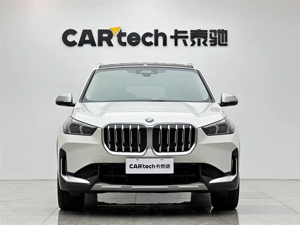 BMW X1 sDrive25 Li X Design Package
