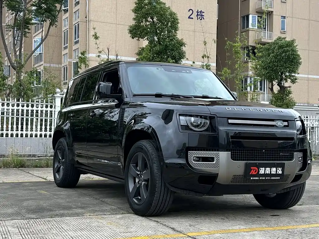 Land Rover Defender Facelift 110 3.0 T P400 X-DYNAMIC HSE