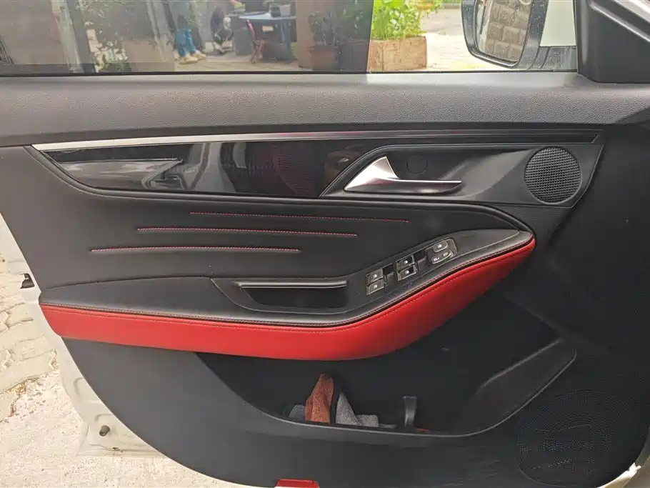 Sehol A5 1.5 T CVT Distinguished Connected