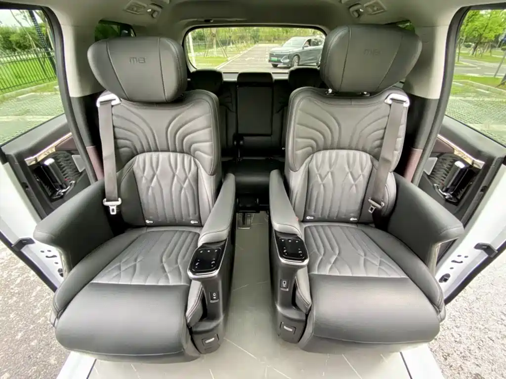 GAC Trumpchi M8 Master Series 400 T Supreme