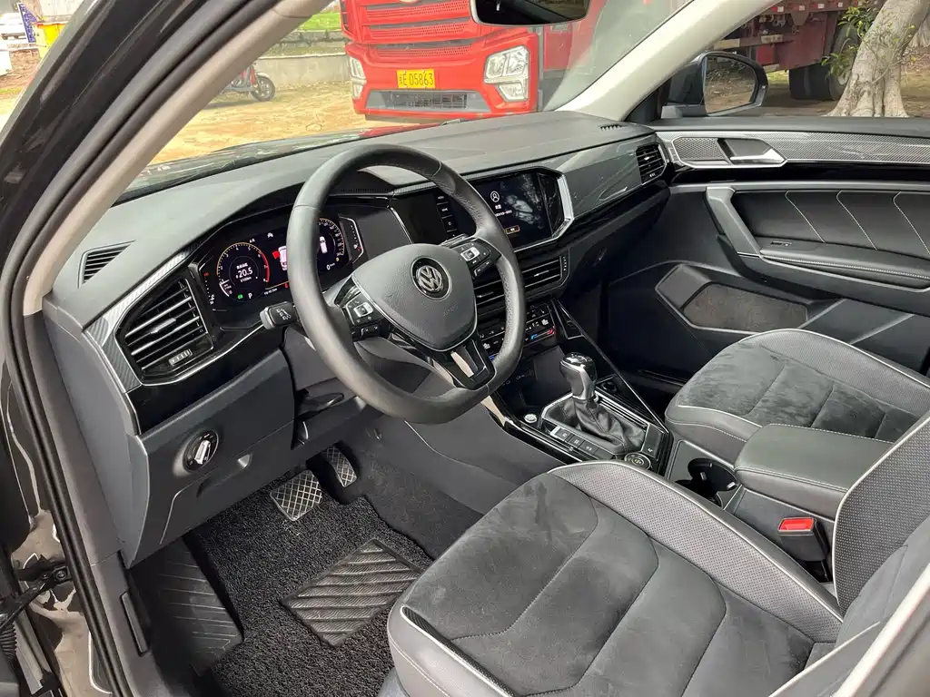 Tayron 380 TSI 4 WD Luxury Connected Pro