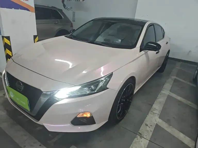 Nissan Teana 2.0 T XV Smart Supreme