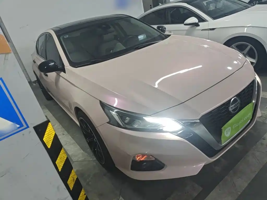 Teana 2.0 T XV Smart Supreme