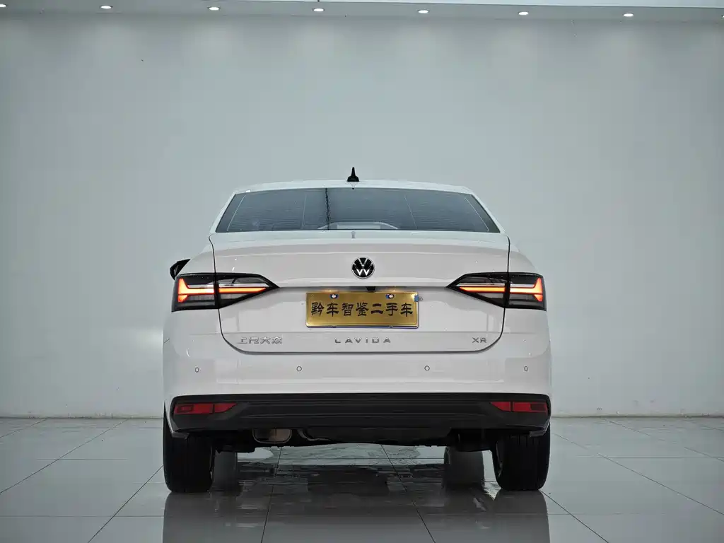 Lavida New Sharp 1.5 L Auto New Comfort