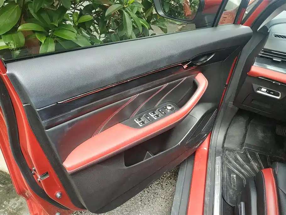 Emgrand S 1.4 T CVT Flagship