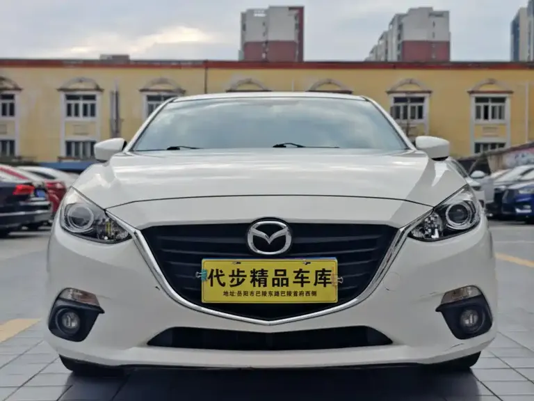 Mazda 3 Axela Hatchback 2.0 L Auto Sport