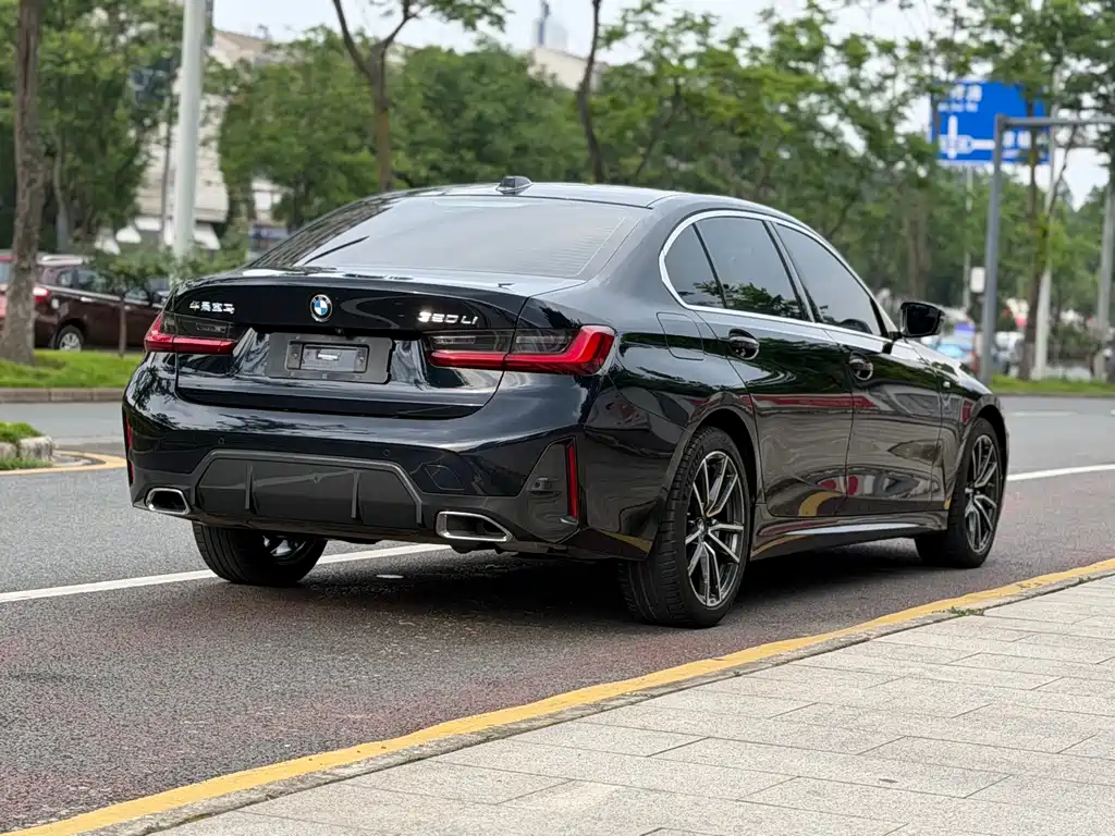 BMW 3 Series 320 Li M Sport Package