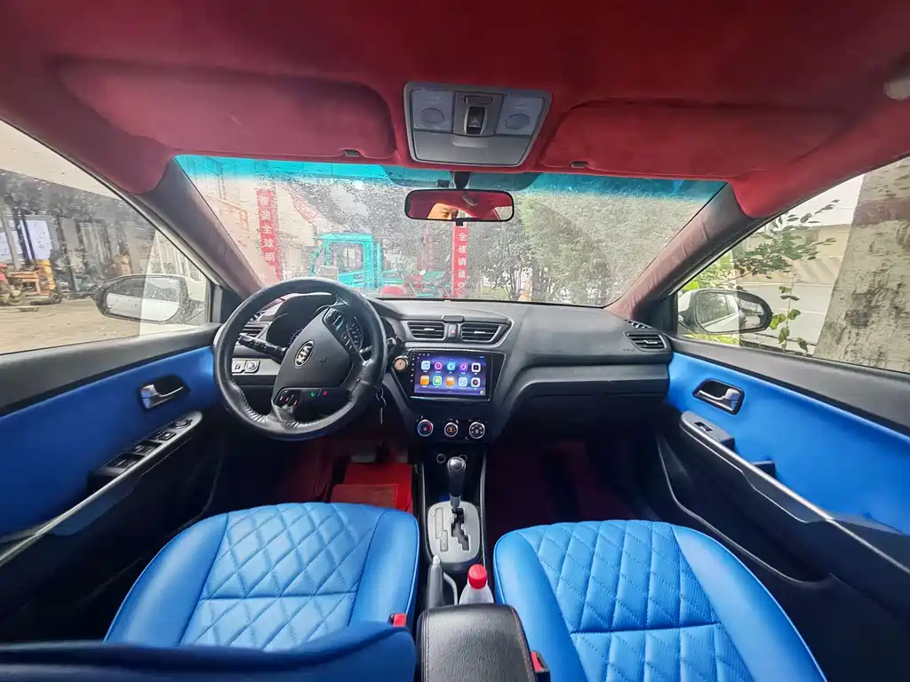 Kia K2 Sedan 1.4 L AT GLS