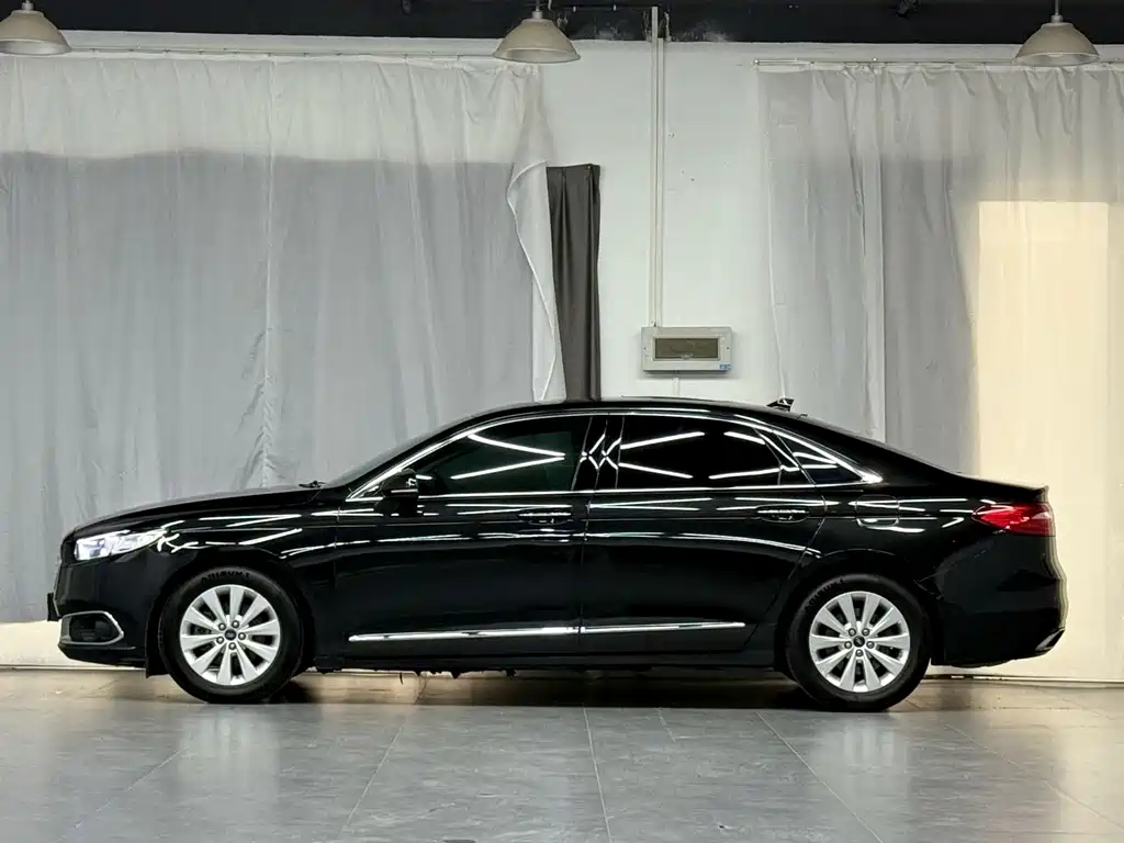 Taurus EcoBoost 180 Luxury