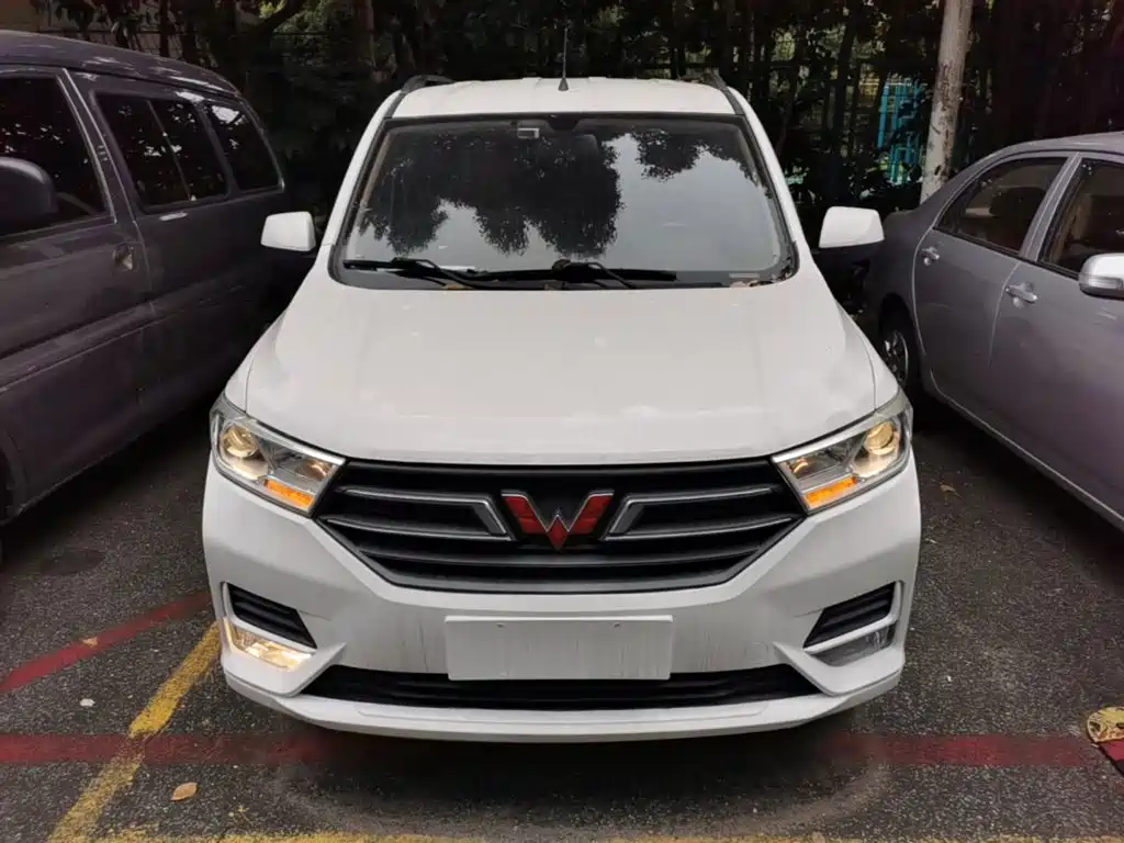 Wuling Hongguang 1.5 L S Standard CN-VI LAR