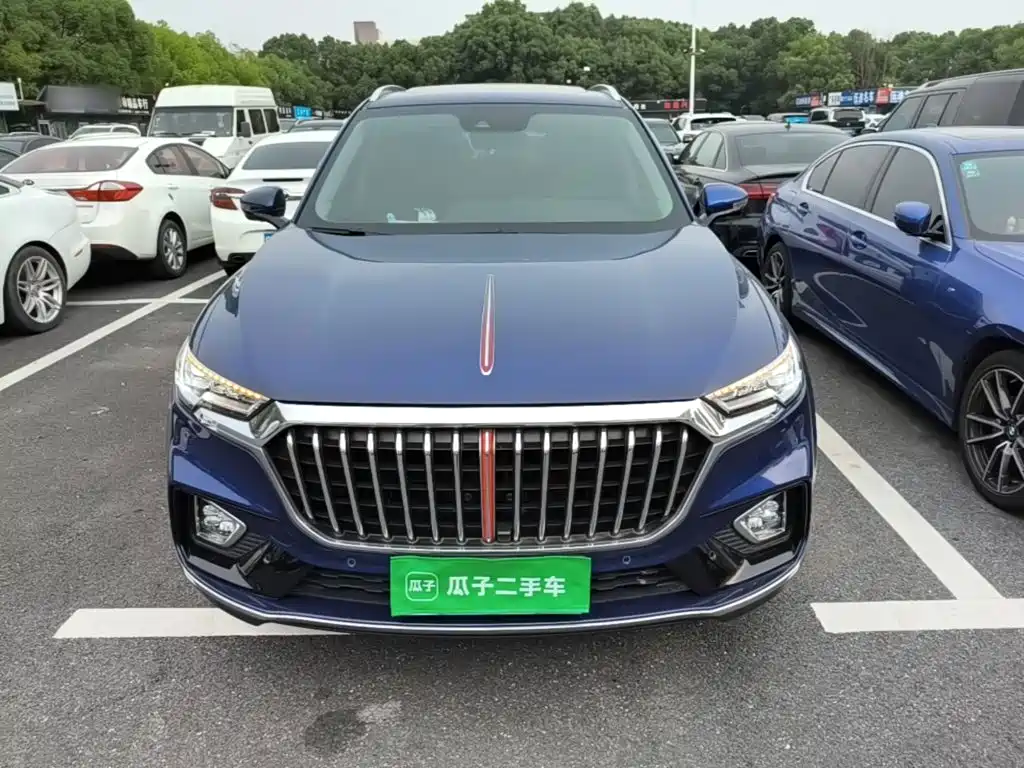 Hongqi HS5 2.0 T Connected Flagship Enjoyment