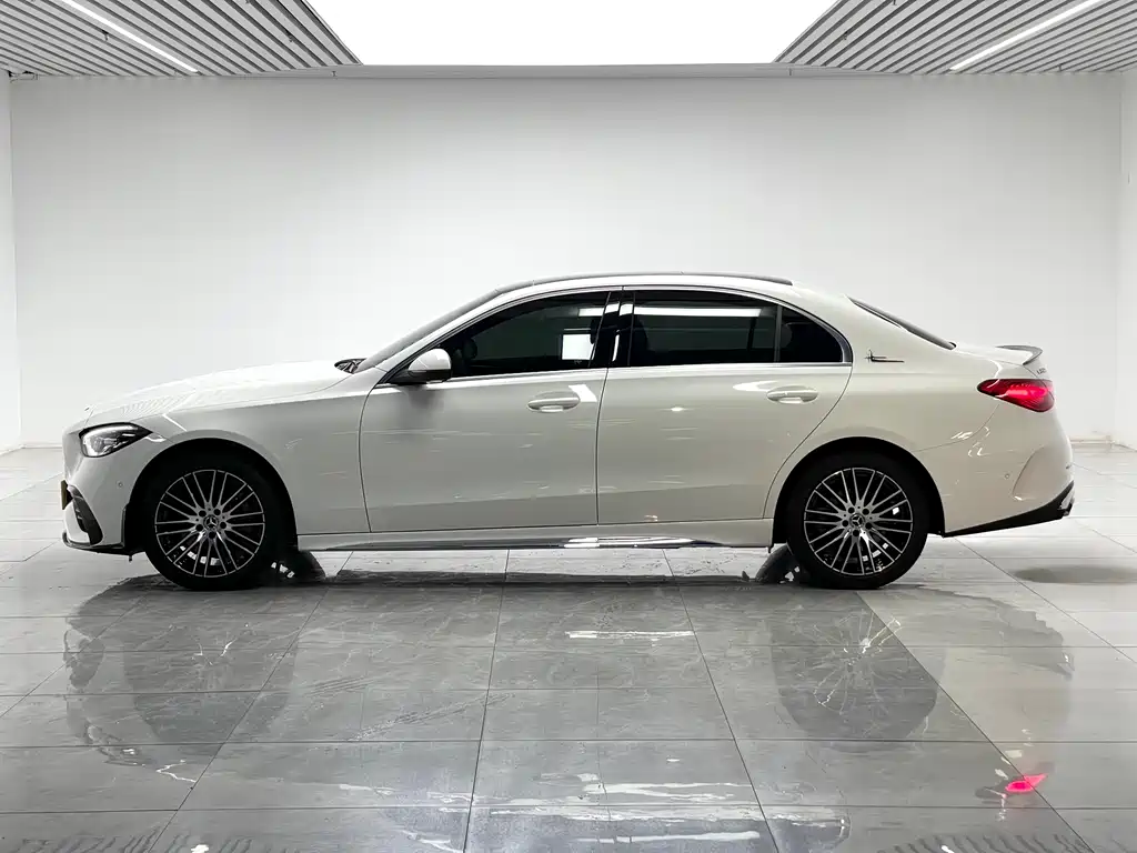 Mercedes-Benz C-Class C 260 L Sport