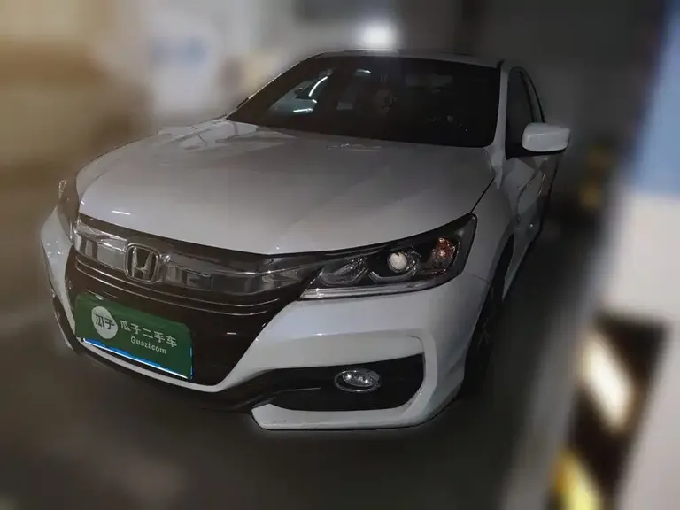 Honda Accord 2.0 L Comfort