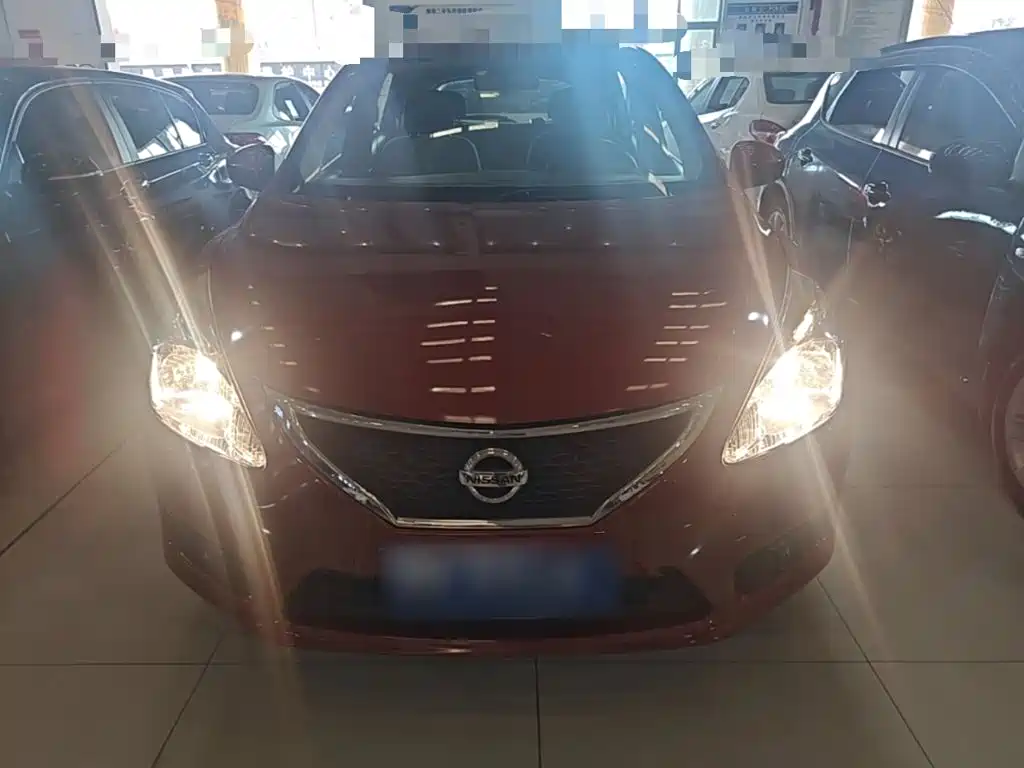 Tiida 1.6 L CVT Comfort