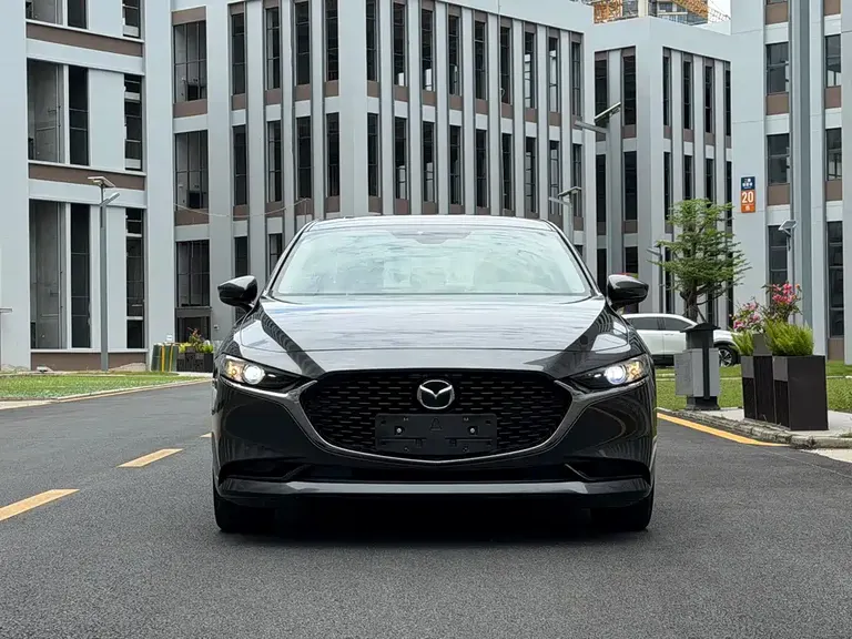 Mazda 3 Axela 2.0 L Auto Quality Elegant