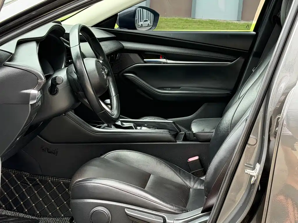 Mazda 3 Axela 2.0 L Auto Quality Elegant
