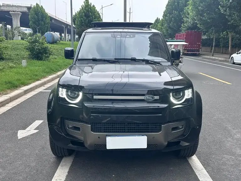 Land Rover Defender 110 3.0 T P400 X-DYNAMIC HSE