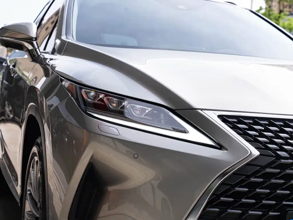 Lexus RX 450 hL 4 WD Luxury 6-seat CN-VI