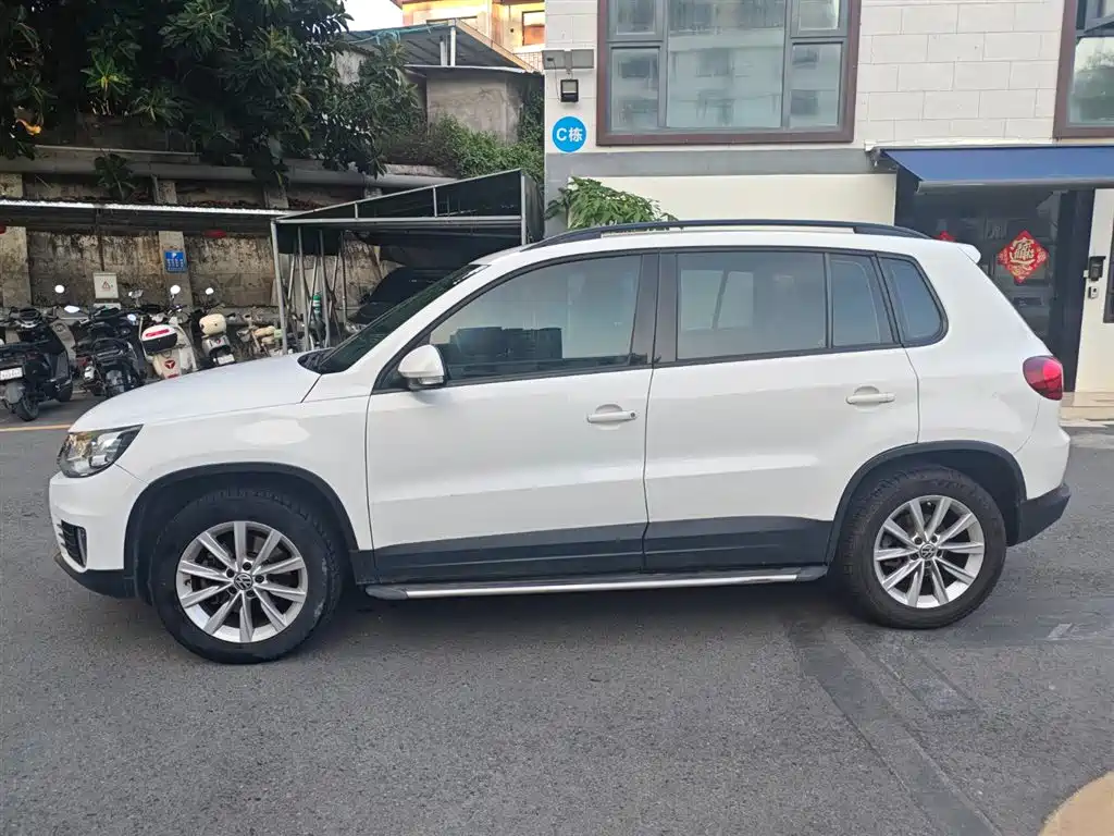 Tiguan 1.8 TSI Auto 2 WD Comfort