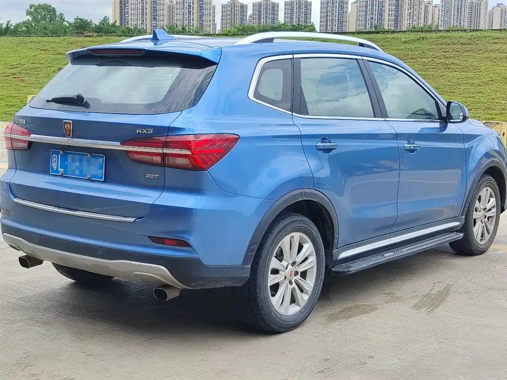 Roewe RX5 20 T 2 WD Auto Flagship