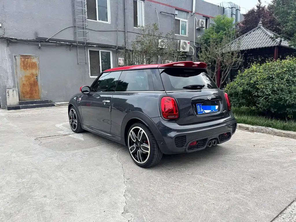 MINI JCW 2.0 T JOHN COOPER WORKS