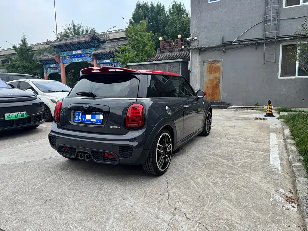 MINI JCW 2.0 T JOHN COOPER WORKS
