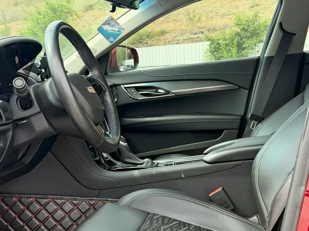 Cadillac ATS-L 28 T Tech