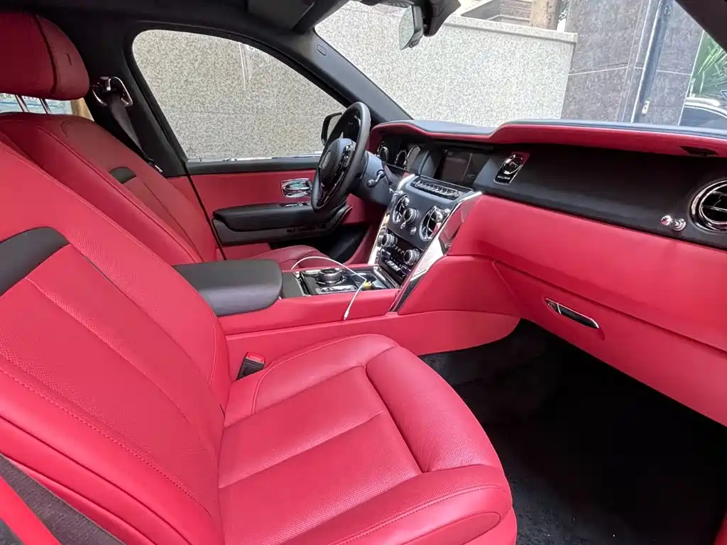 Cullinan 4-seat