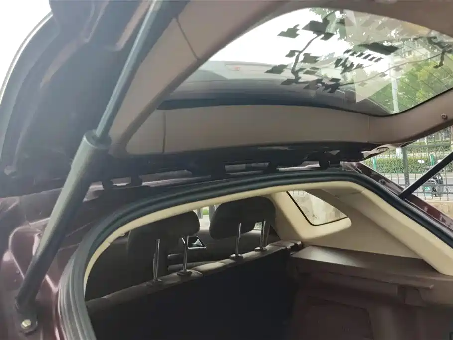 Leopaard CS10 猎豹CS10 2017款 1.5 T CVT精英型