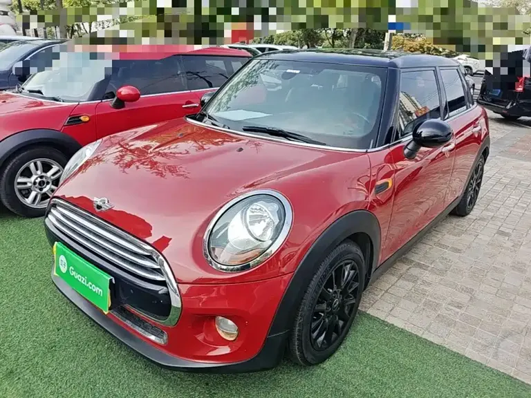 MINI 1.5 T COOPER Fun 5-door