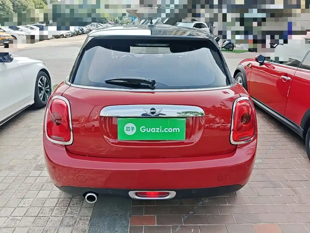 MINI 1.5 T COOPER Fun 5-door