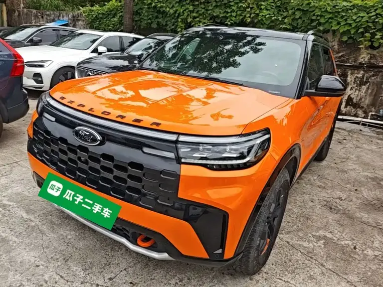 Ford Explorer 2.3 T EcoBoost Kunlun Peak 7-seat
